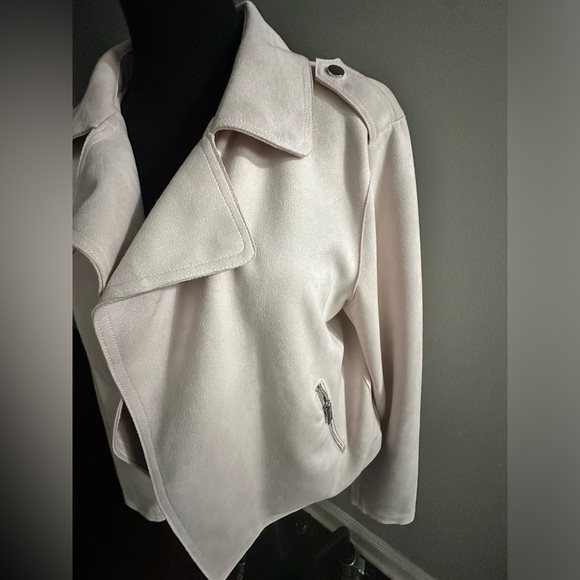 Anthro Jacket - Picture 2 of 9